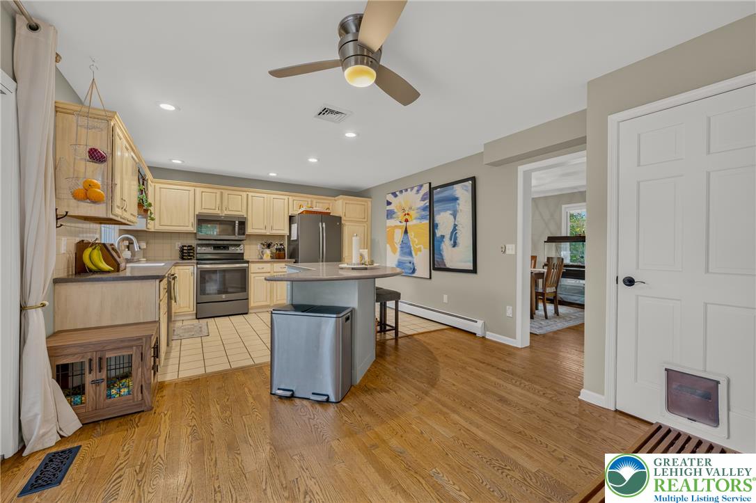 1601 Mitman Road Easton, PA 18040 - Photo 13 of 65