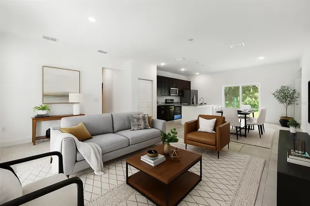 $1,900 | 7738 North Creek Way, Citrus Springs, FL 34434