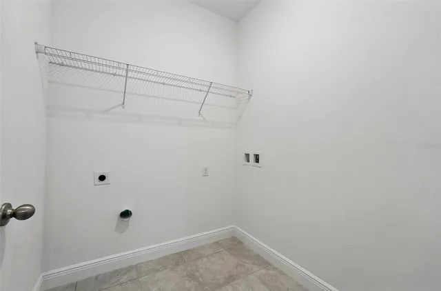 $1,900 | 7738 North Creek Way, Citrus Springs, FL 34434