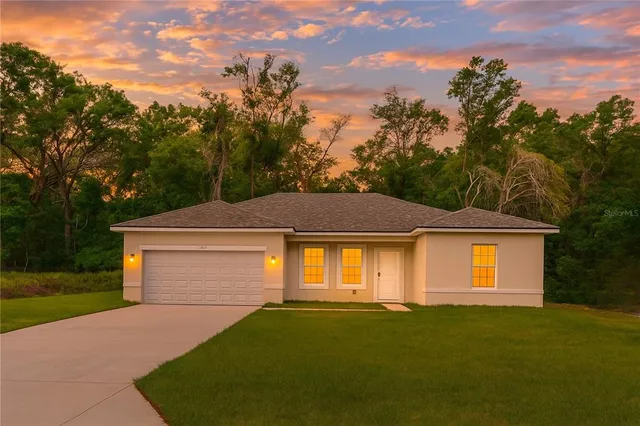 $1,900 | 7738 North Creek Way, Citrus Springs, FL 34434