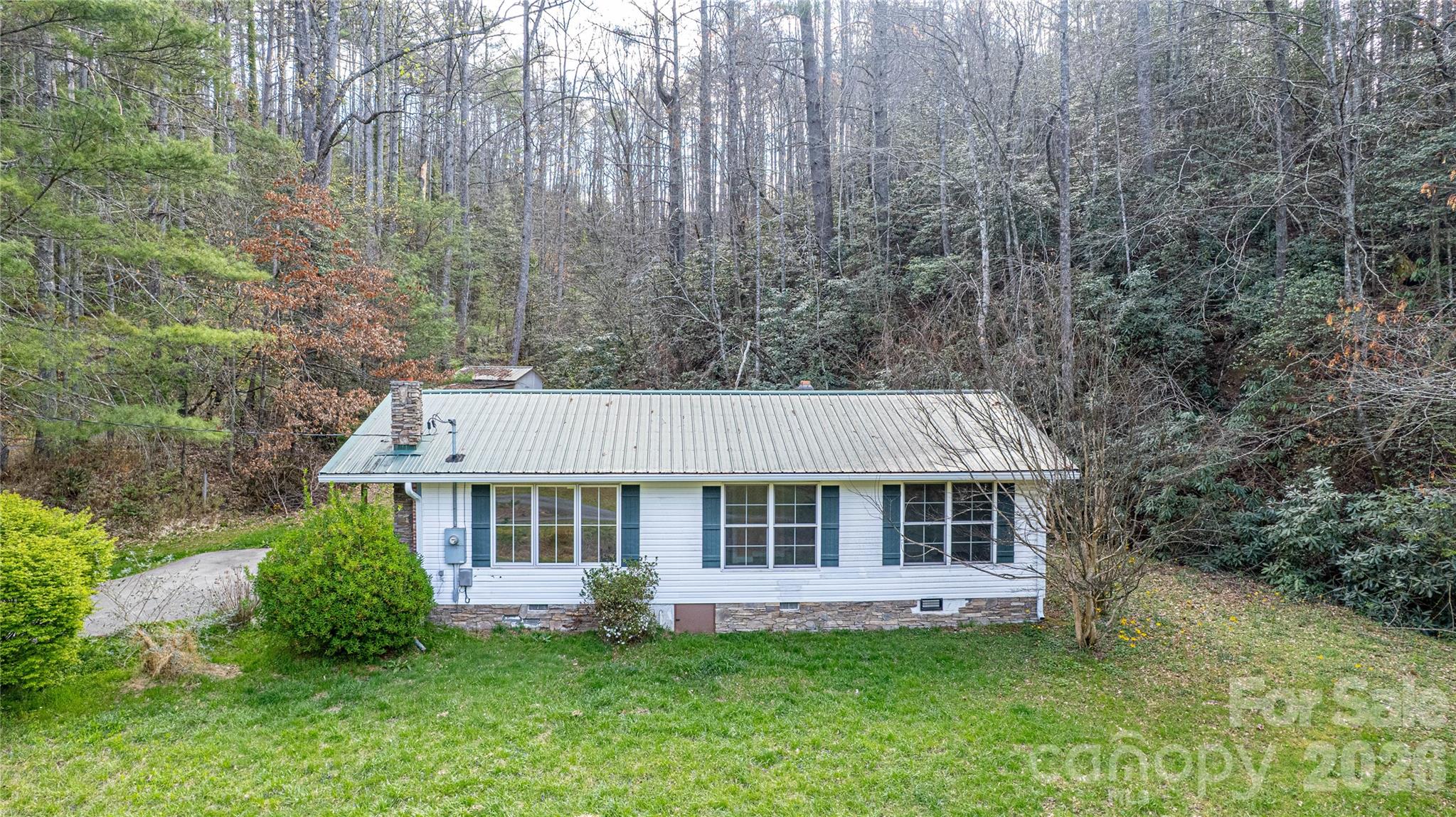 108 Poplar Gap Road Brevard, NC 28712 - Photo 3 of 30
