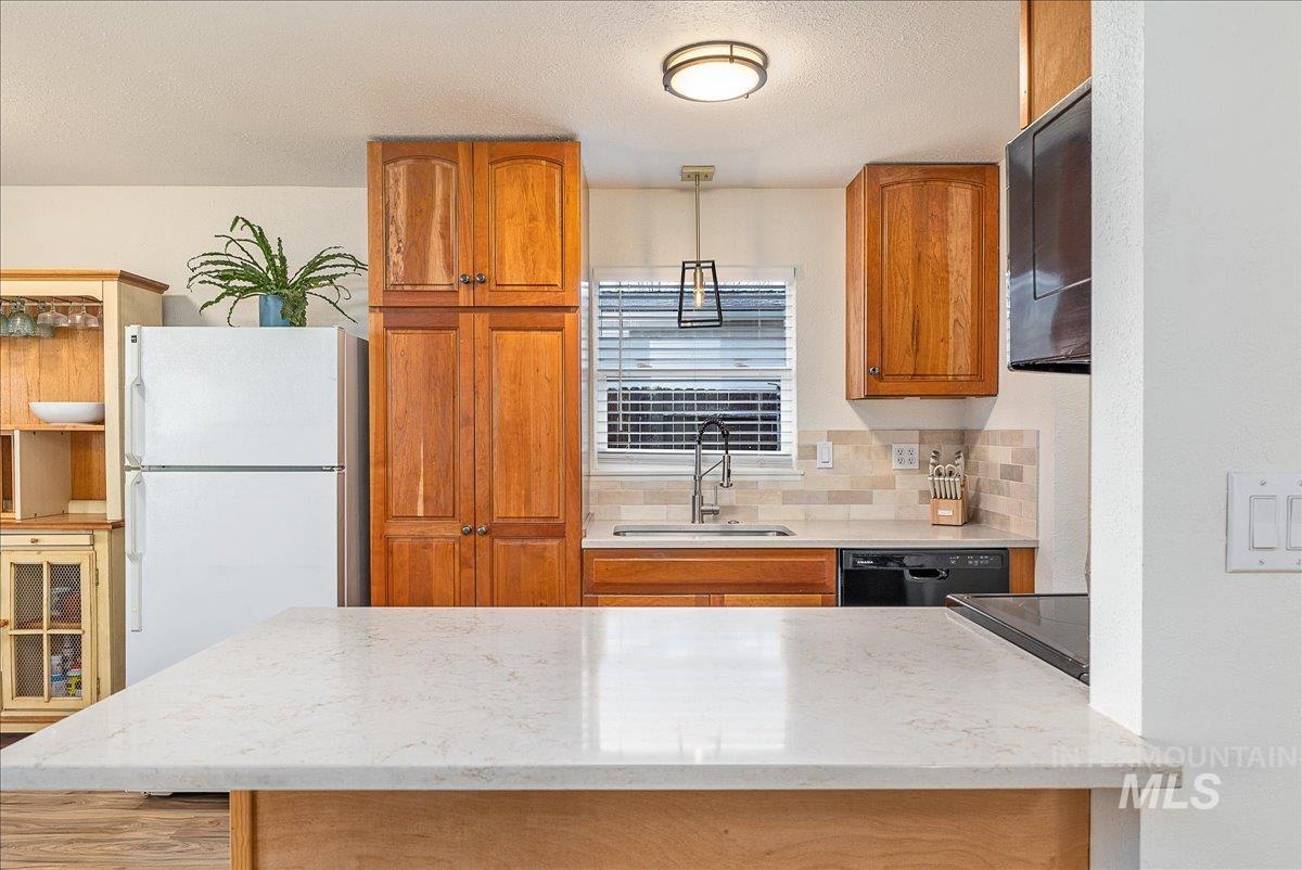 2480 South Virginia Avenue Boise, ID 83705 - Photo 16 of 38