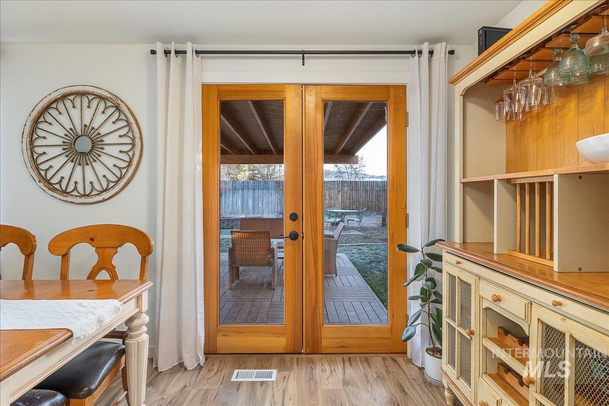 2480 South Virginia Avenue Boise, ID 83705 - Photo 17 of 38