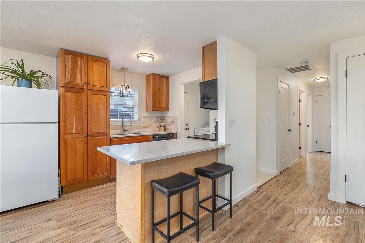 2480 South Virginia Avenue Boise, ID 83705 - Photo 10 of 38