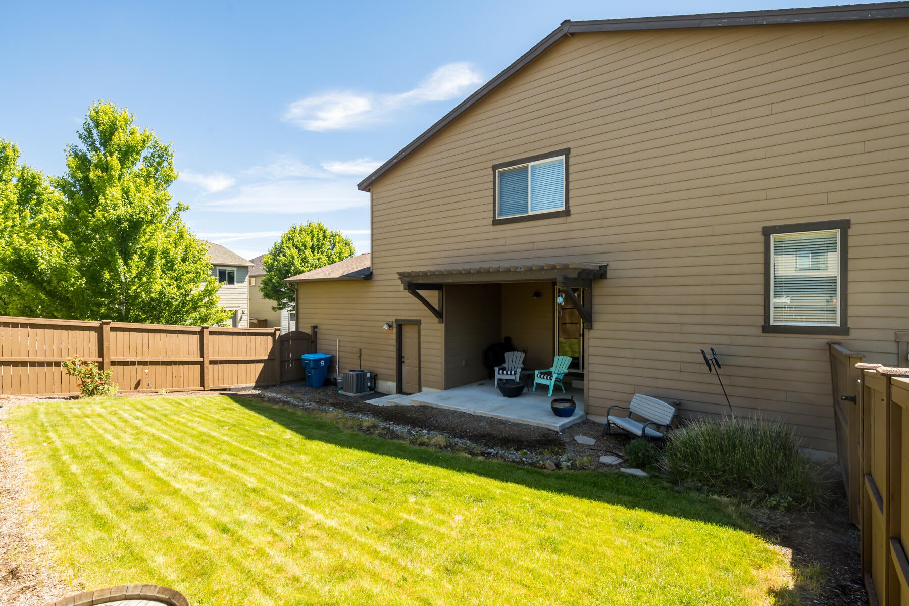 20752 Smoke Stack Lane Bend, OR 97701 - Photo 37 of 41 NJH5_2407