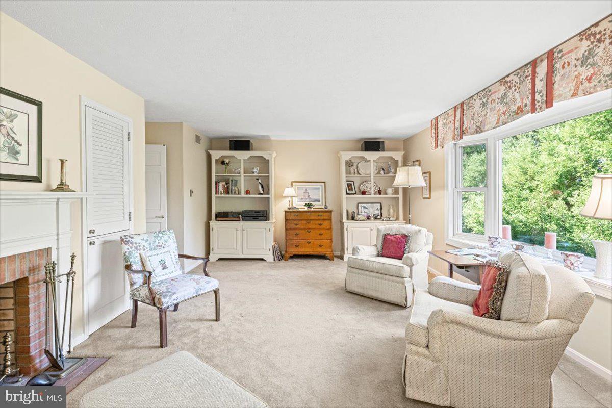 307 Ridge Avenue Winchester, VA 22601 - Photo 11 of 40 Gallery Image 11