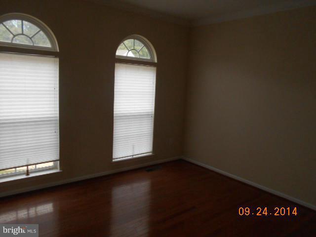 3705 Perry Hall Road Perry Hall, MD 21128 - Photo 4 of 26 Living Room
