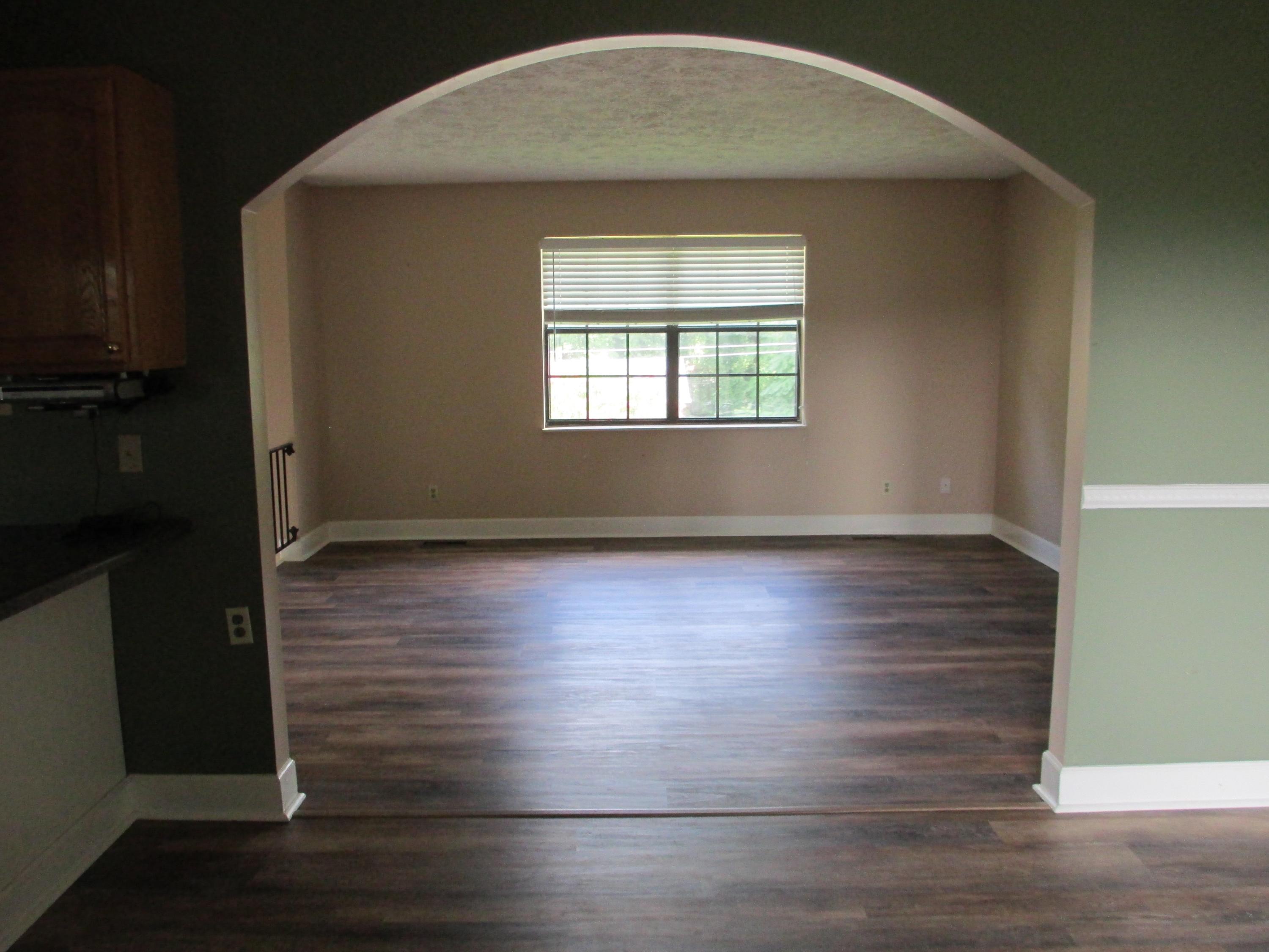 326 Gregg Road Powell, TN 37849 - Photo 2 of 33 IMG_2339