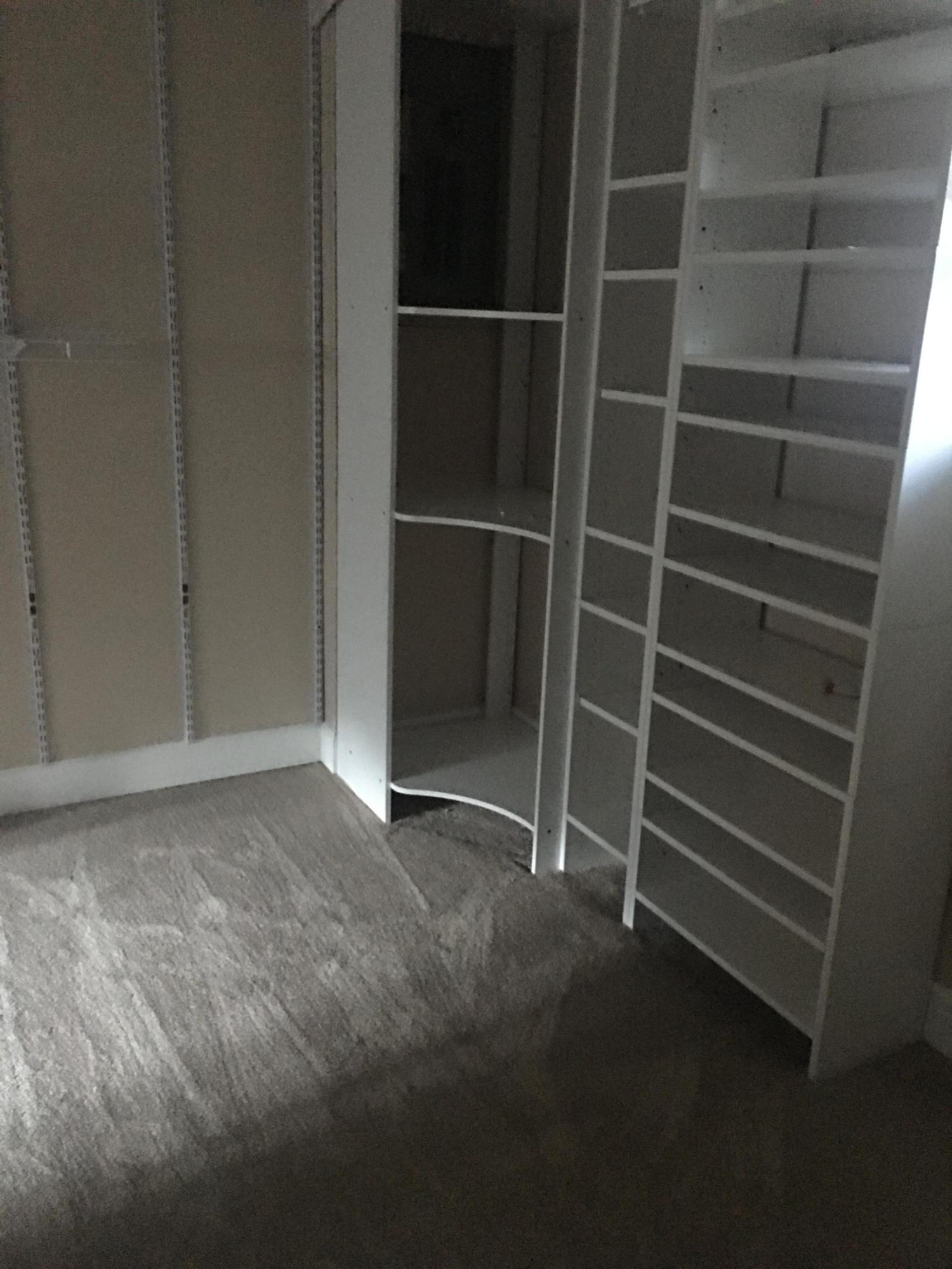 326 Gregg Road Powell, TN 37849 - Photo 19 of 33 Master bedroom closet