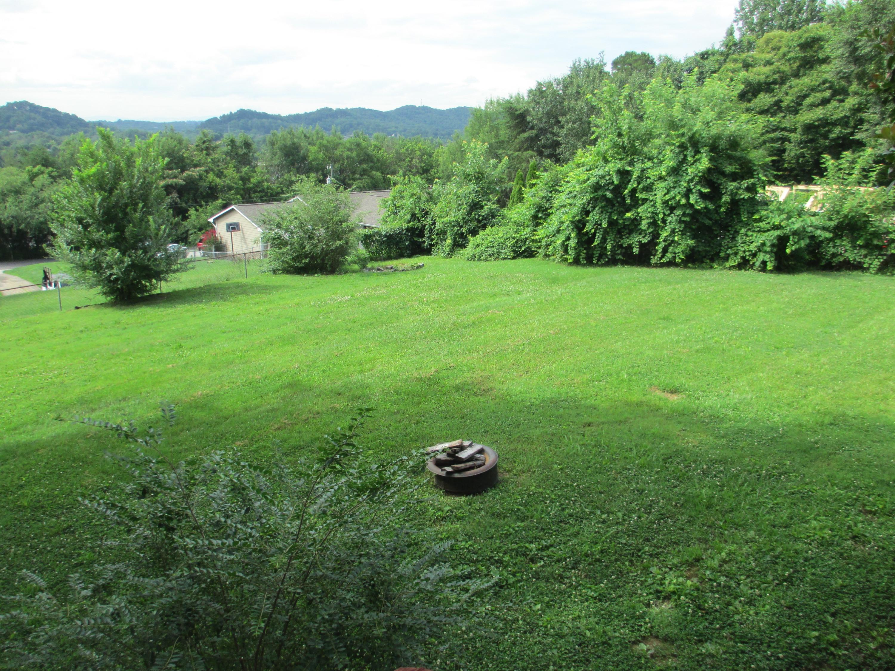 326 Gregg Road Powell, TN 37849 - Photo 20 of 33 IMG_2338