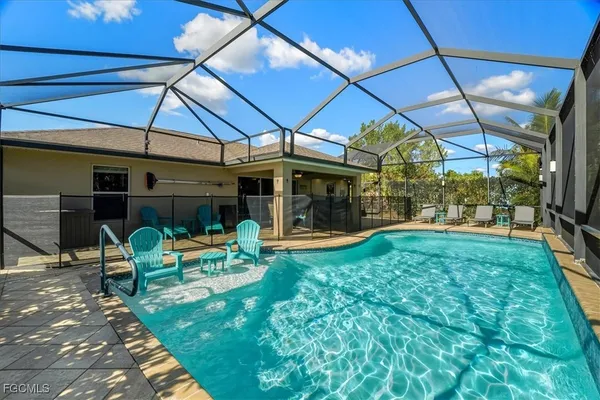 $374,900 | 511 Parker Avenue South, Lehigh Acres, FL 33974