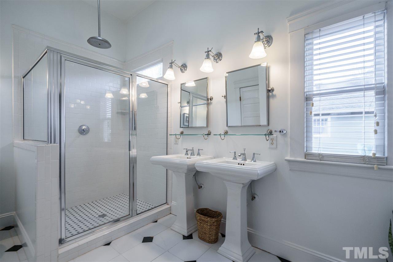 107 East Whitaker Mill Road Raleigh, NC 27608 - Photo 18 of 27
