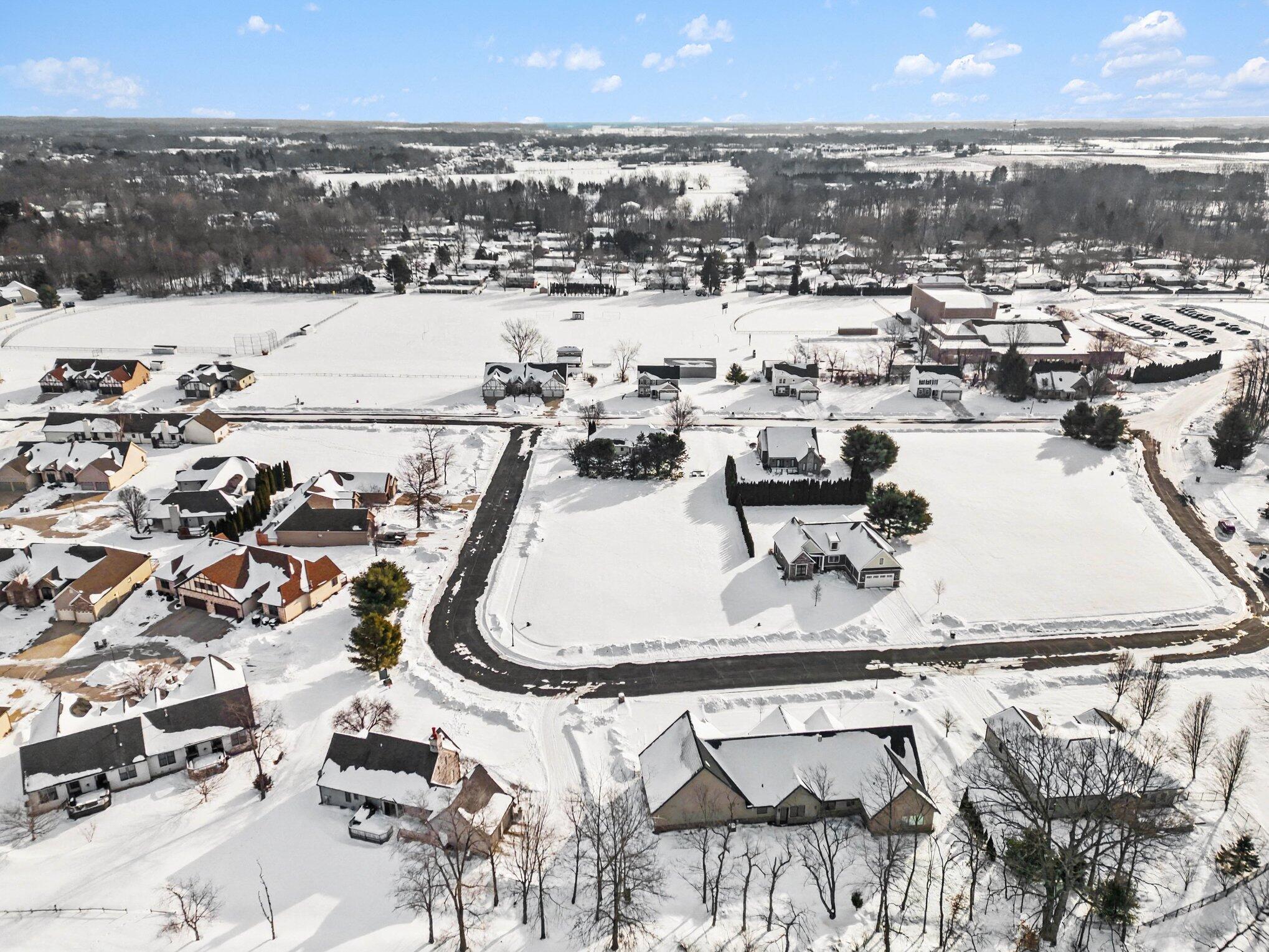 471 Wittenberg Path St. Joseph, MI 49085 - Photo 13 of 29 013_file_9861