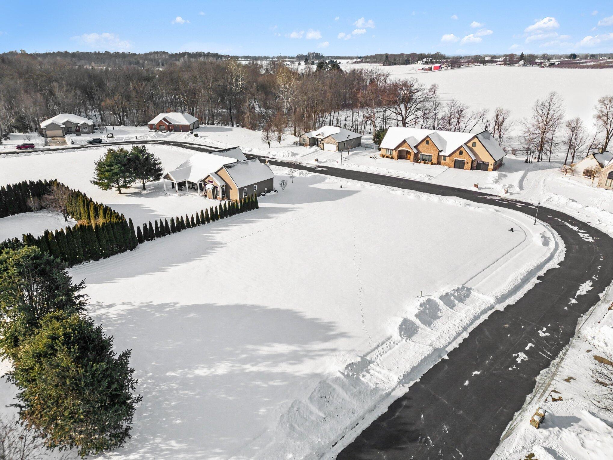 471 Wittenberg Path St. Joseph, MI 49085 - Photo 15 of 29 015_file_2093