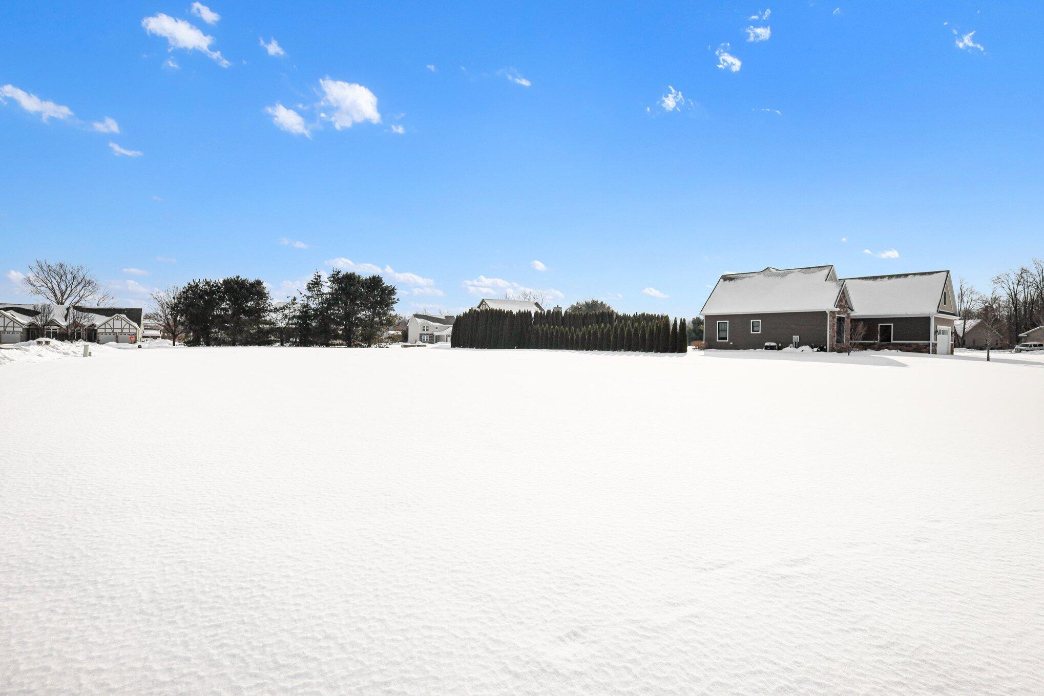 471 Wittenberg Path St. Joseph, MI 49085 - Photo 6 of 29 006_file_3517