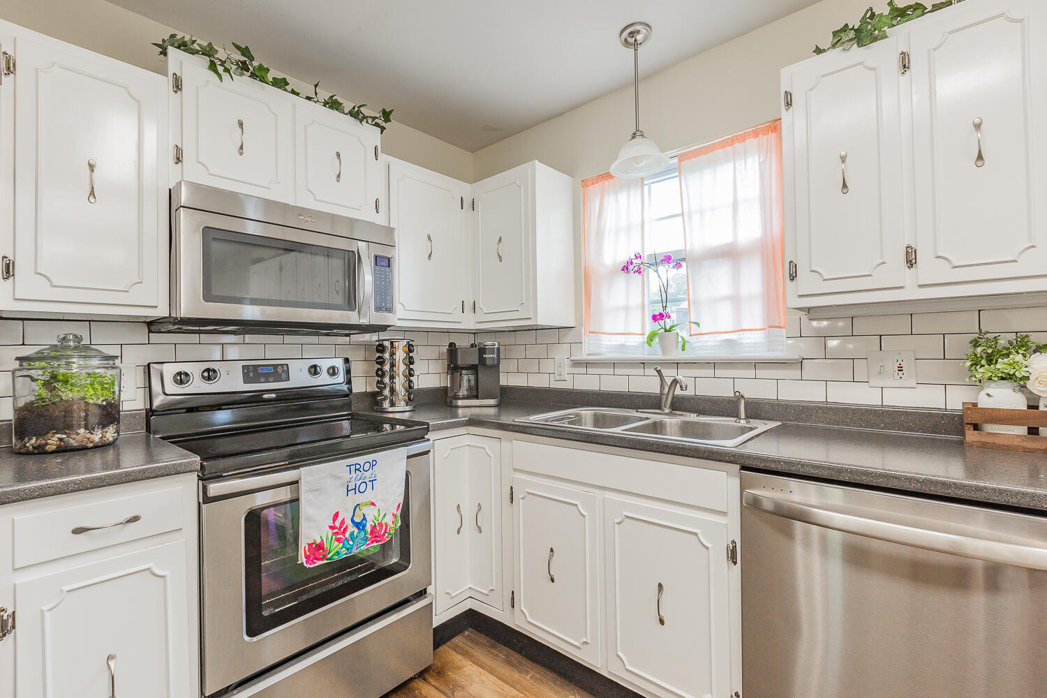 8536 Ricardo Lane Hixson, TN 37343 - Photo 9 of 44 8536 Ricardo Lane HD_-20