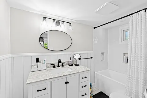 $585,000 | 197 White Street, Weymouth, MA 02190