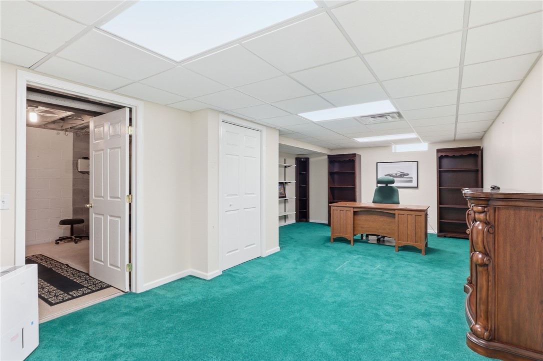 40 Wind Way Circle Rochester, NY 14624 - Photo 26 of 36