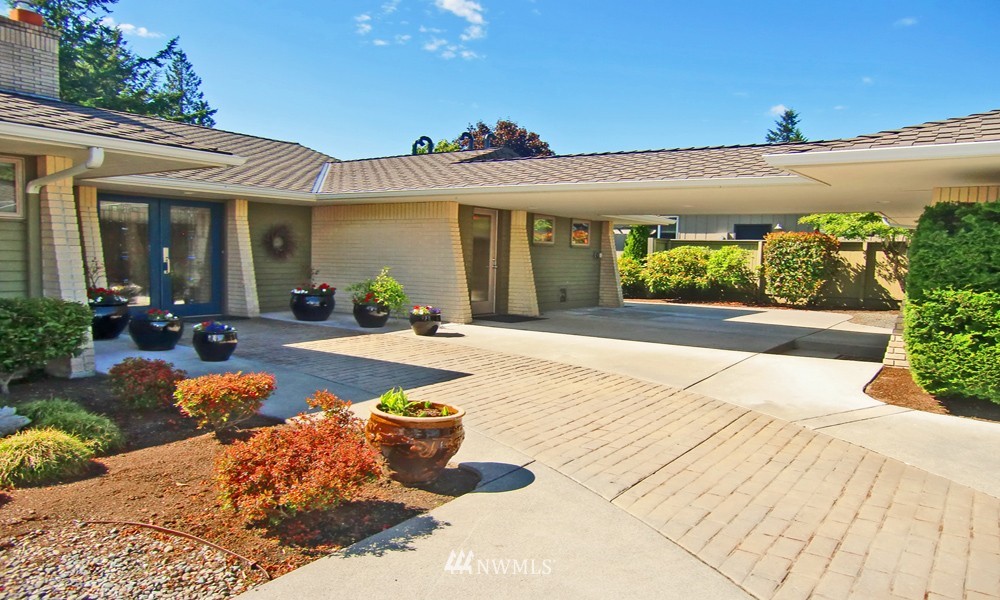 310 Heather Road Everett, WA 98203 - Photo 3 of 15
