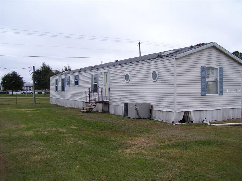 2621 South Wiggins Road Plant City, FL 33566 - Photo 1 of 1 Gallery Image 1