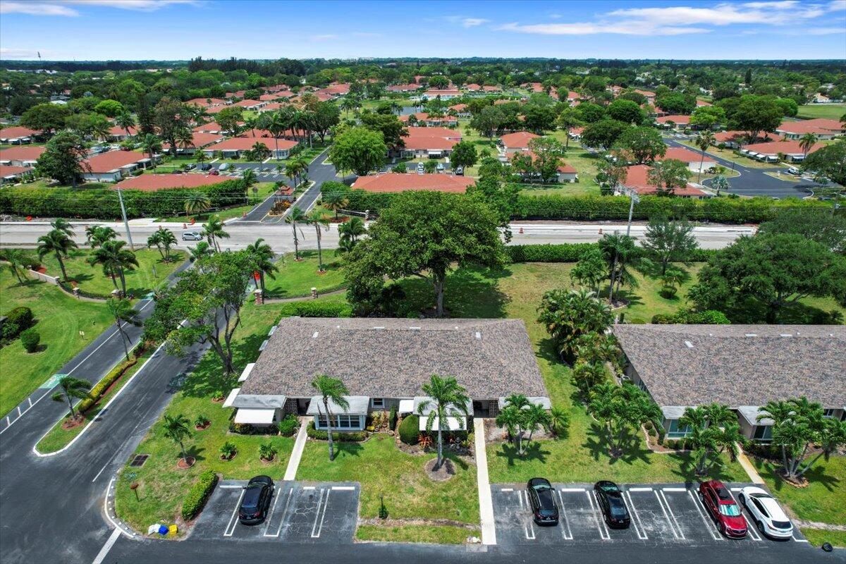1422 High Point Way Northwest, Unit B Delray Beach, FL 33445 - Photo 25 of 33 21-DJI_0236