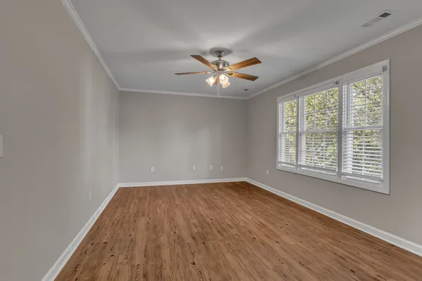 $2,195 | 109 Edgeview Court, Hendersonville, TN 37075