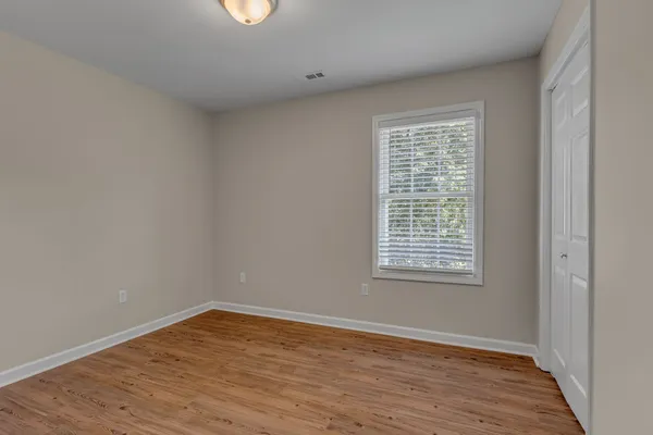 $2,195 | 109 Edgeview Court, Hendersonville, TN 37075