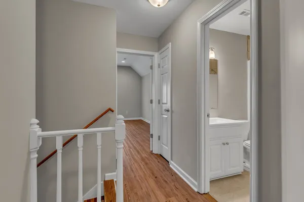 $2,195 | 109 Edgeview Court, Hendersonville, TN 37075