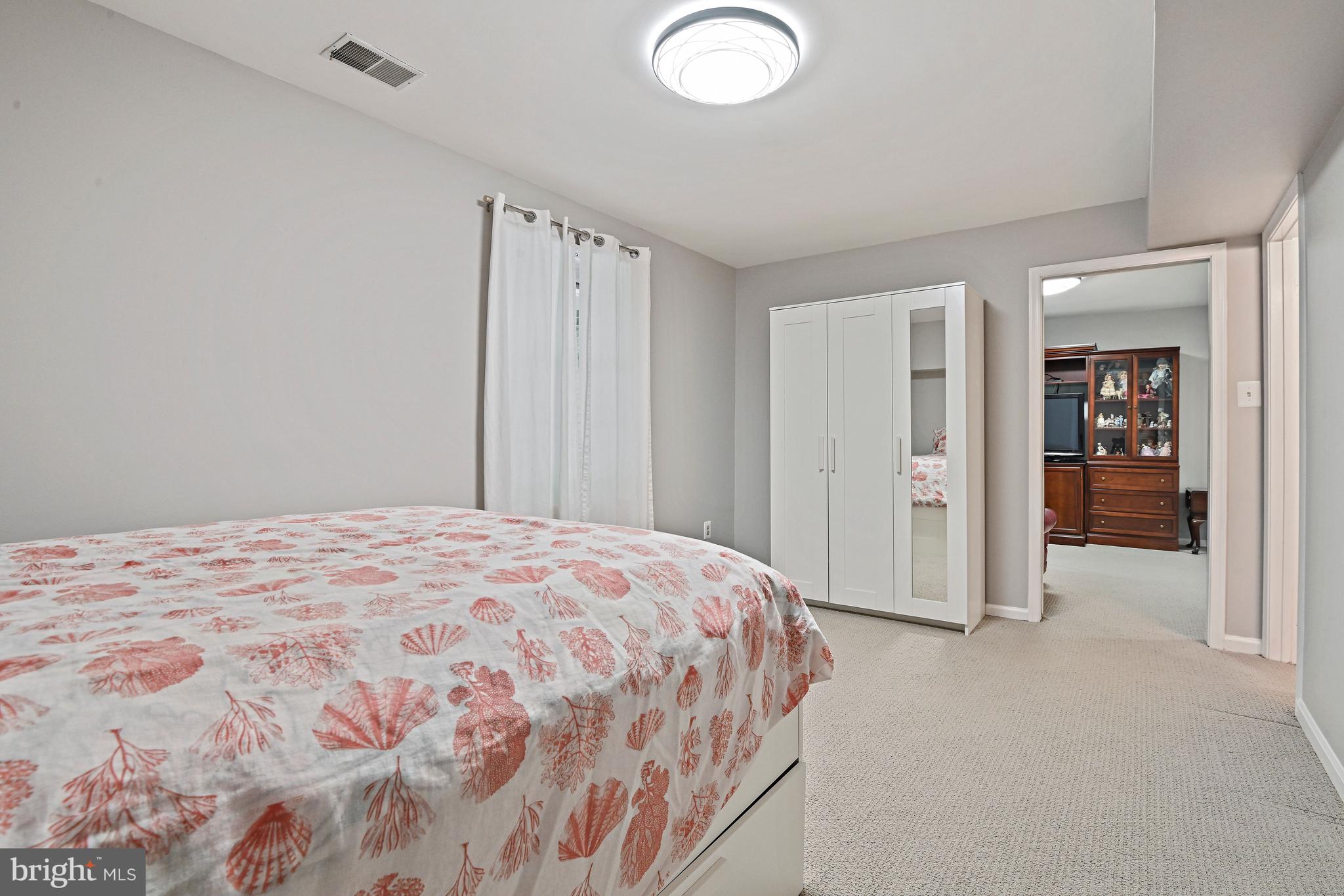 9830 Faust Drive Vienna, VA 22182 - Photo 61 of 75