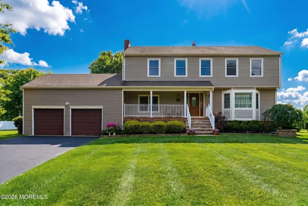 $959,999 | 7 Devon Drive, Manalapan, NJ 07726