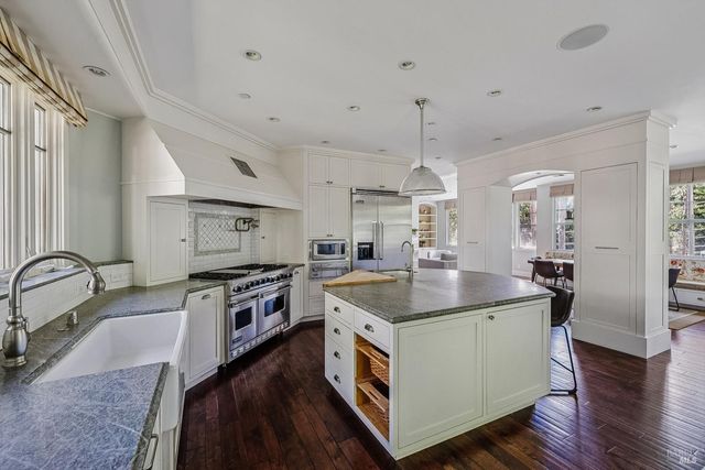 a view of deck with patio