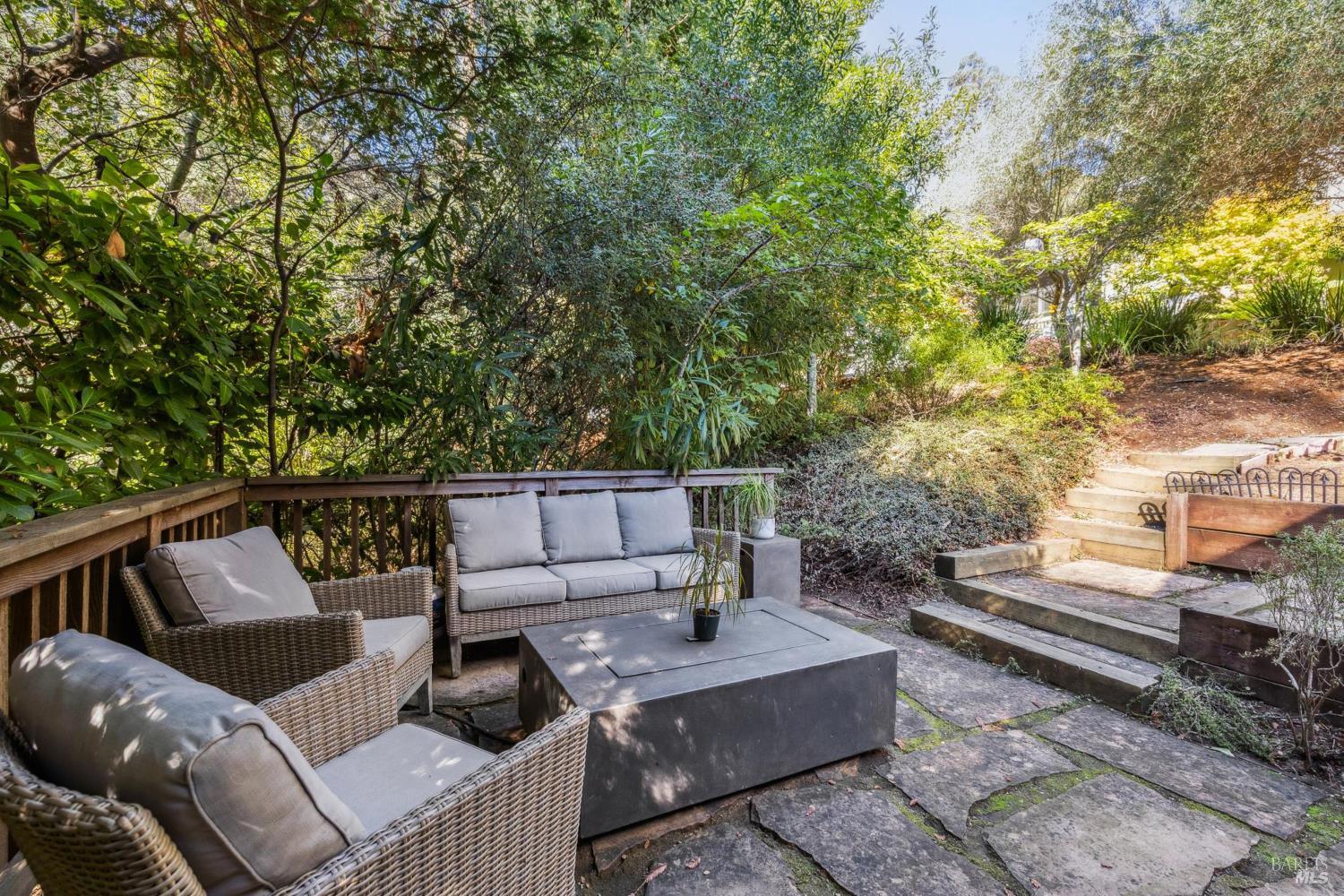 529 Alta Way Mill Valley, CA 94941 - Photo 25 of 58