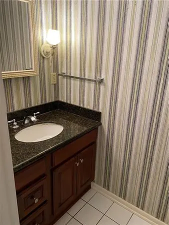 $1,200 | 1932 Faith Place, Unit B, Gretna, LA 70056