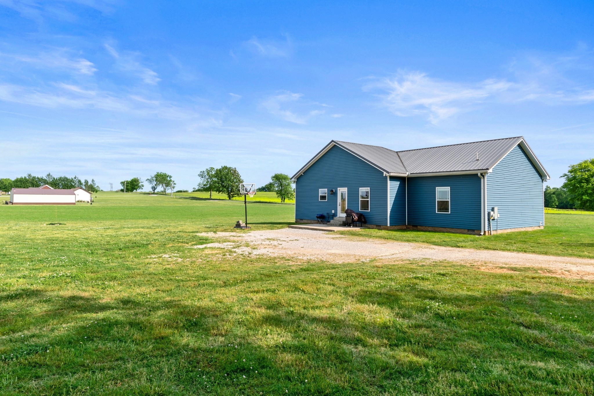 7588 Dunn Road Cedar Hill, TN 37032 - Photo 4 of 29 Gallery Image 4