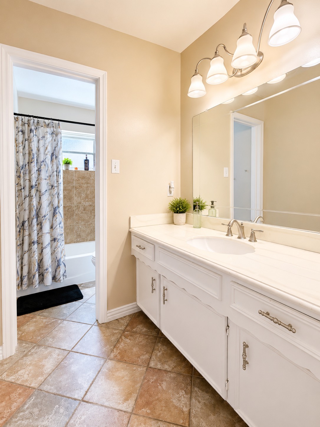 13823 Maisemore Road Houston, TX 77015 - Photo 8 of 17