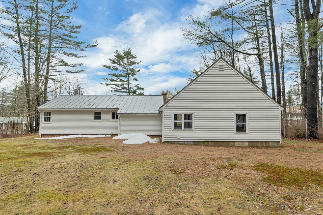 62 Highland Mountain Road Northfield, NH 03276 - Photo 4 of 44
