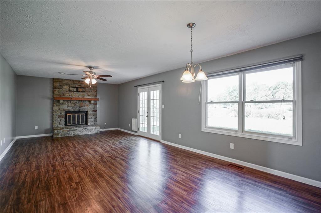 8582 Castle Farms Road Indianapolis, IN 46256 - Photo 11 of 25 Gallery Image 11