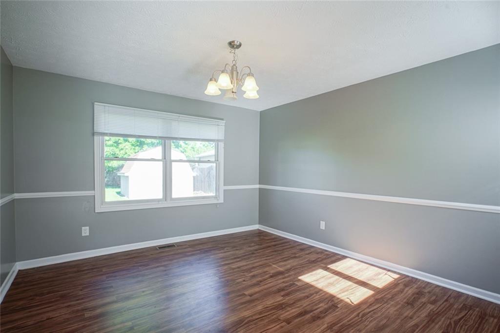 8582 Castle Farms Road Indianapolis, IN 46256 - Photo 6 of 25 Gallery Image 6