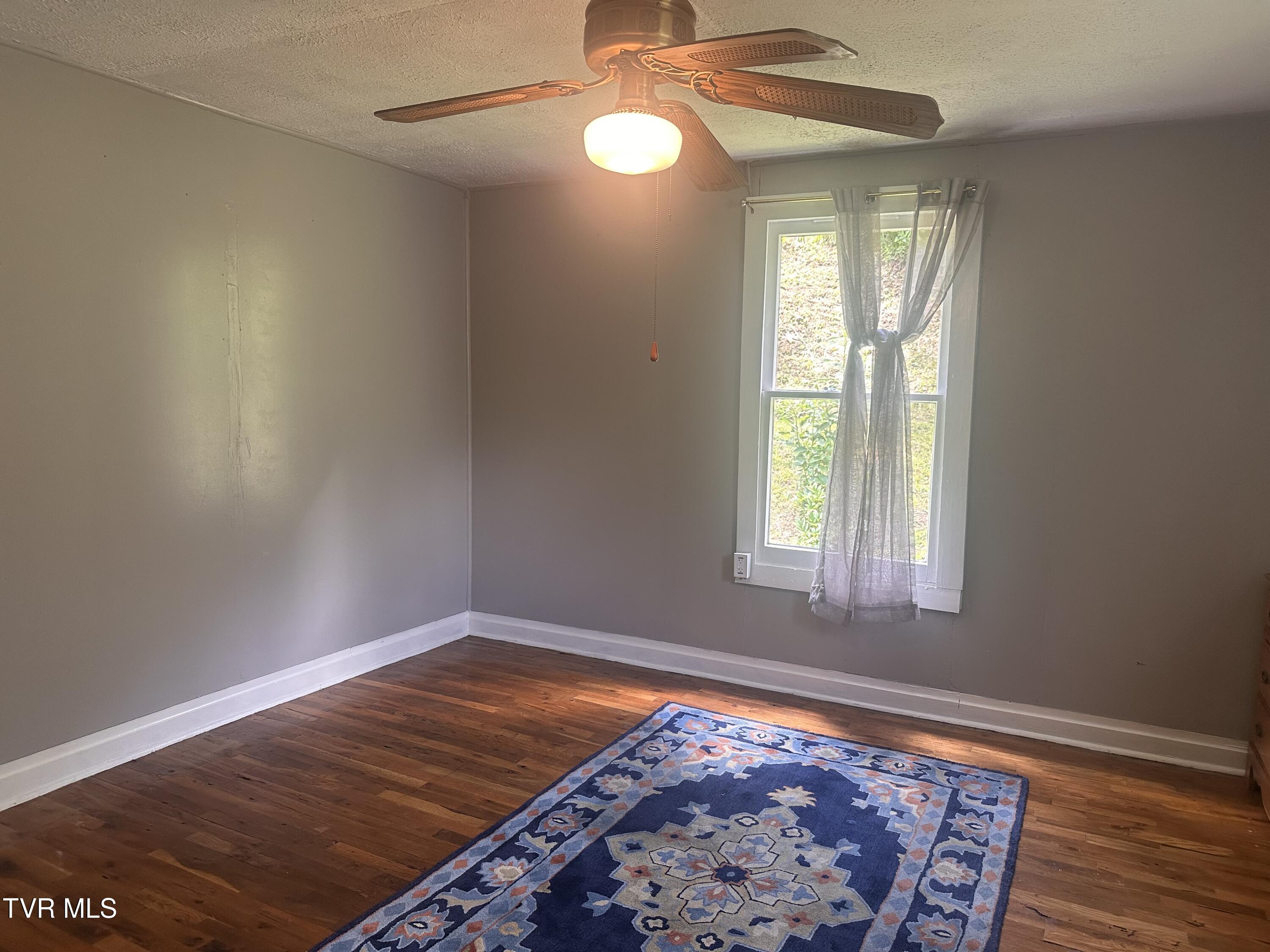 1012 Ward Fork Road Grundy, VA 24614 - Photo 28 of 37 IMG_2969