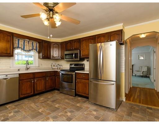 59 Gates Road Shrewsbury, MA 01545 - Photo 9 of 19 Gallery Image 9