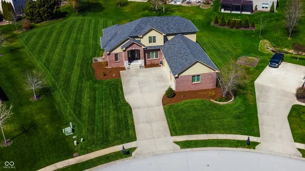 $649,513 | 736 Willow Pointe Drive North, Plainfield, IN 46168