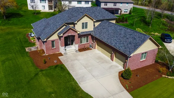 $649,513 | 736 Willow Pointe Drive North, Plainfield, IN 46168