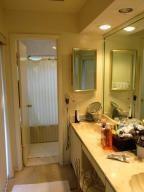 7750 Kenway Place East Boca Raton, FL 33433 - Photo 11 of 30 picture-uh=77af4b4fa612ad83aa9de795dc9e4