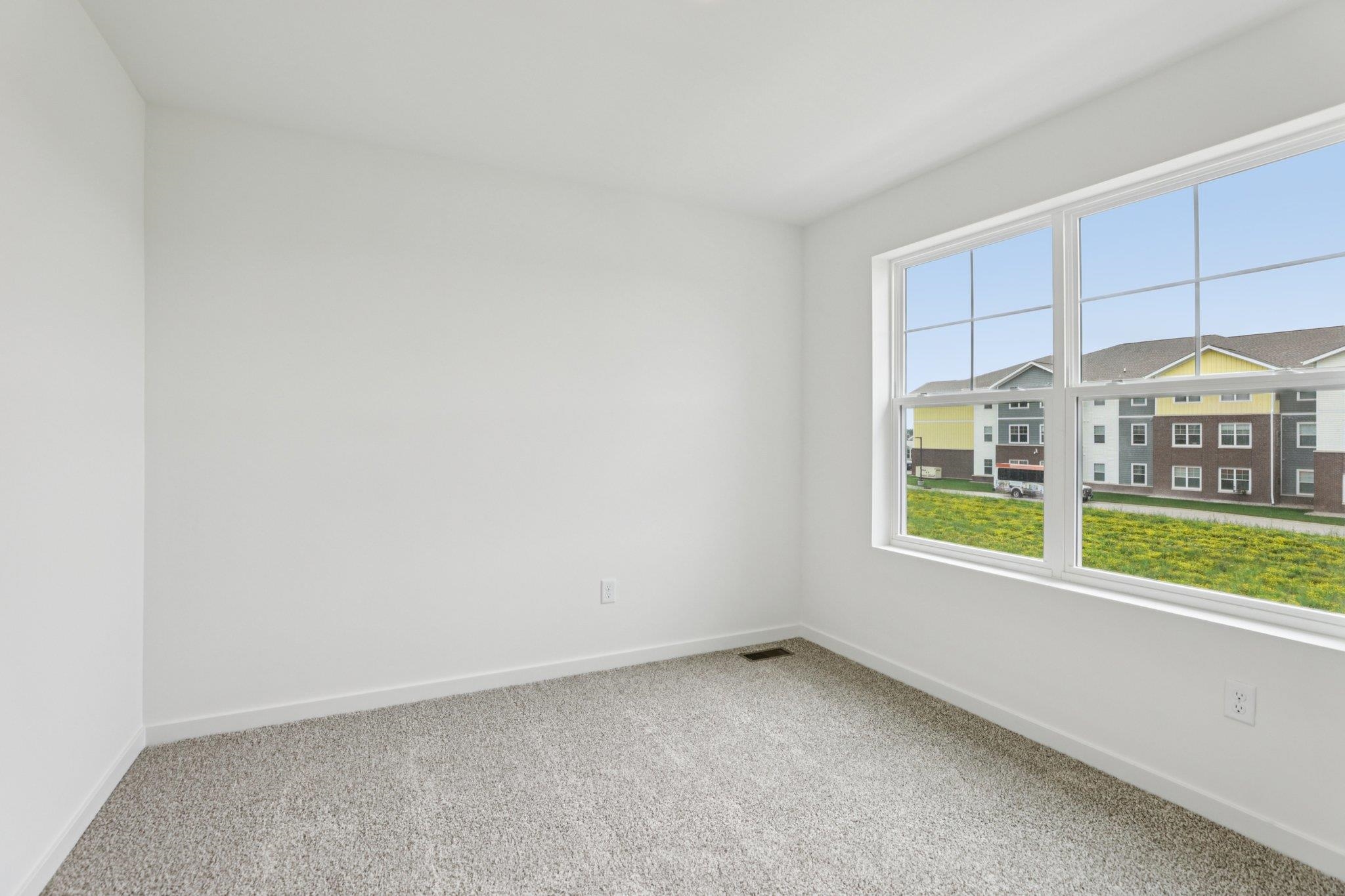 425 Trysil Alley South Stoughton, WI 53589 - Photo 21 of 38