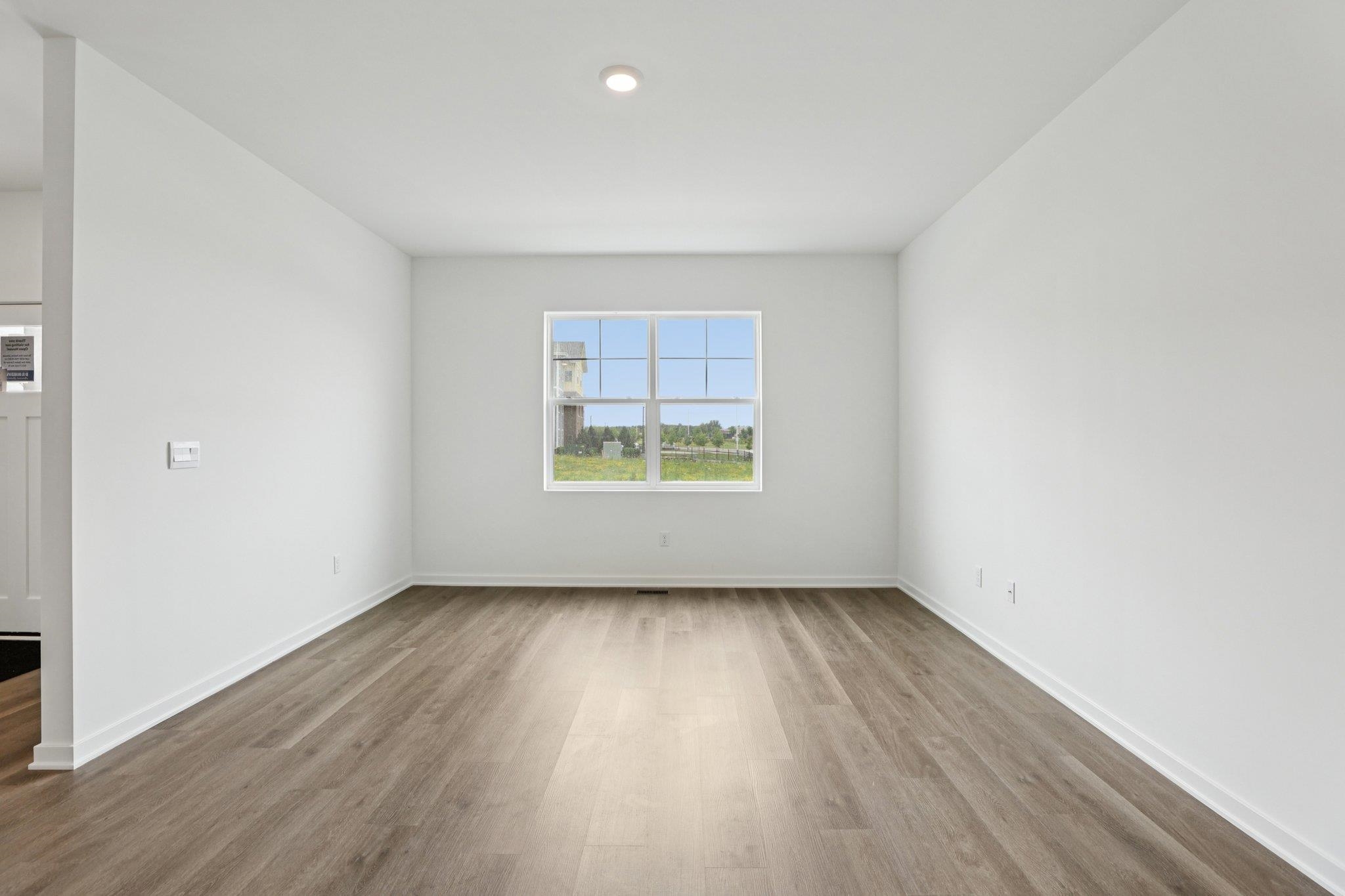 425 Trysil Alley South Stoughton, WI 53589 - Photo 5 of 38