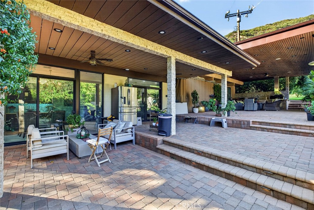 2311 Stonyvale Road Tujunga, CA 91042 - Photo 42 of 56 Gallery Image 42