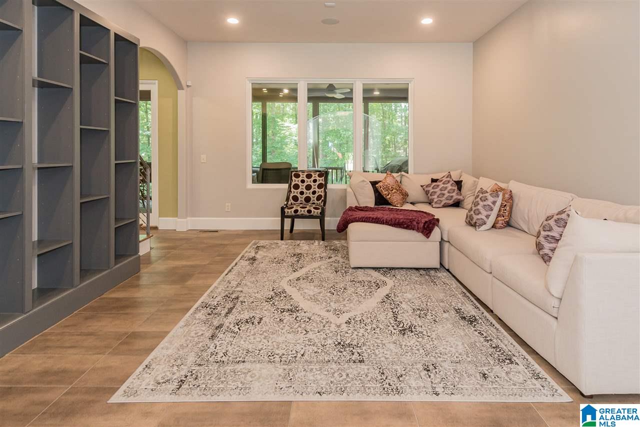 635 Bayhill Road Birmingham, AL 35244 - Photo 8 of 50