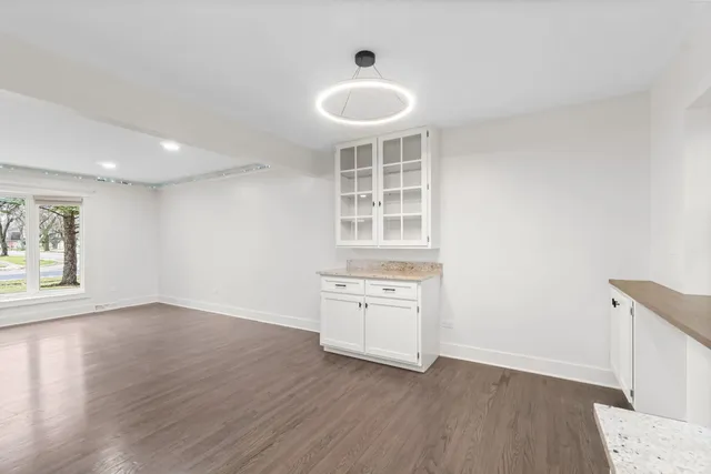 $490,000 | 18-w089 Claremont Drive, Darien, IL 60561