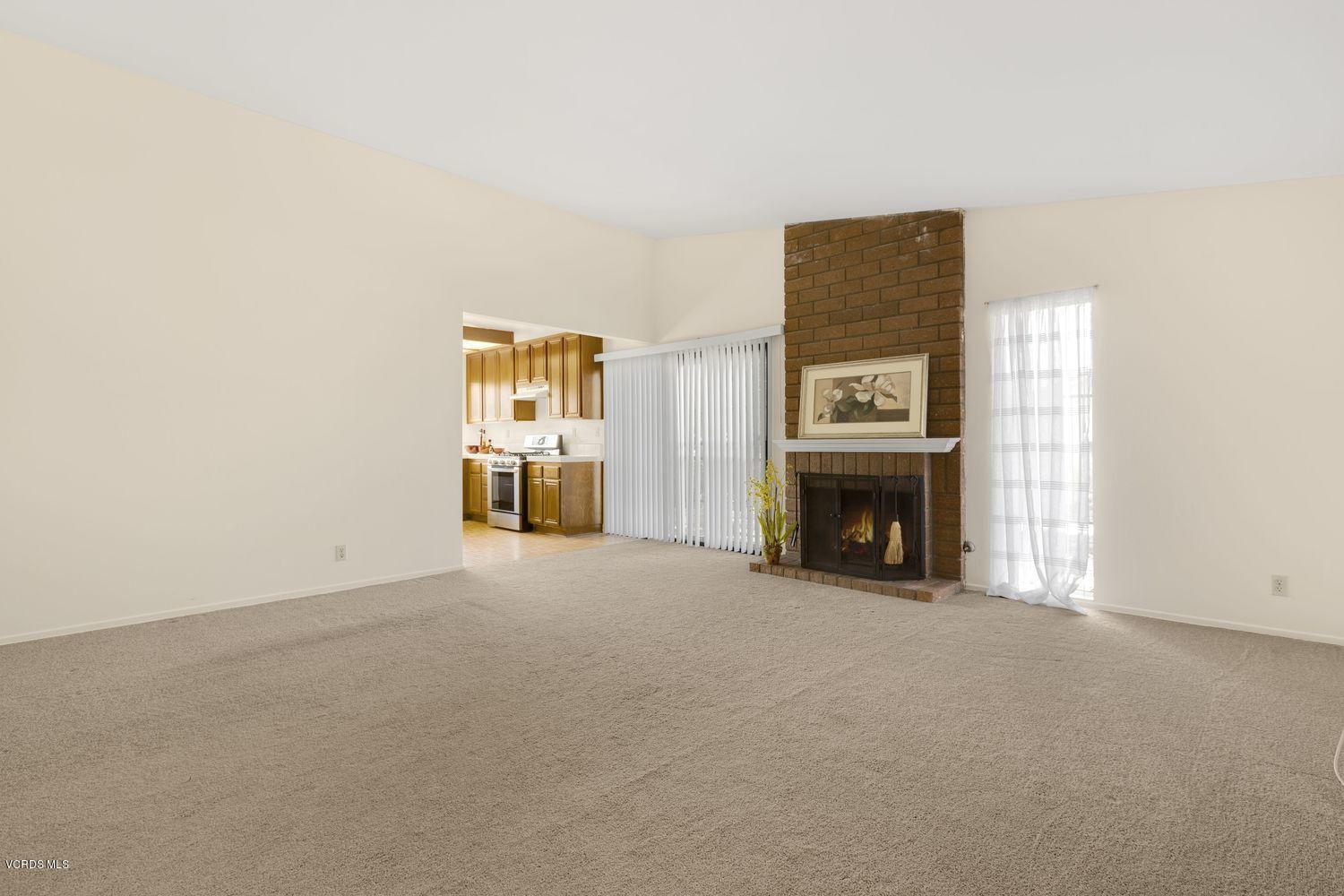 220 Odebolt Drive Thousand Oaks, CA 91360 - Photo 11 of 29 018_220-odebolt-drive-thousand-oaks-ca-u