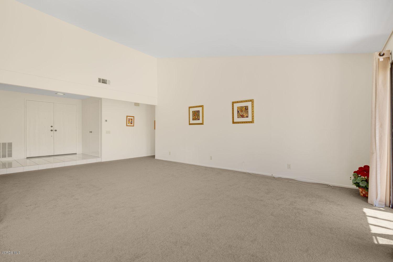 220 Odebolt Drive Thousand Oaks, CA 91360 - Photo 8 of 29 008_220-odebolt-drive-thousand-oaks-ca-u